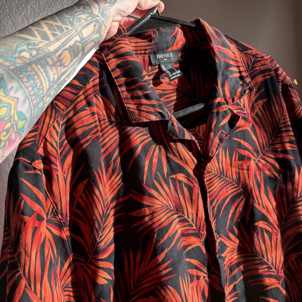 Forever 21 large floral red and black button down tshirt